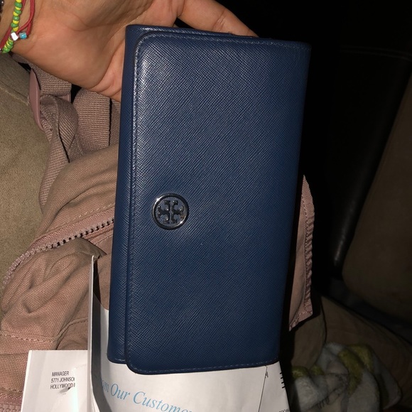 Tory Burch Wallet - Picture 3 of 5